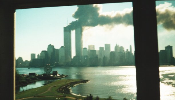 WTC #3.jpg - 28 K